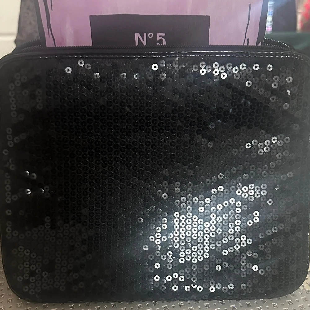 Nine & Co. Black Sequin Cosmetic Case/Clutch